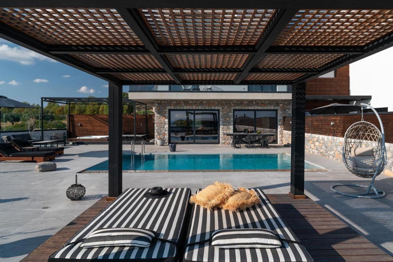 Amara Luxury Villas Lakhania Eksteriør billede